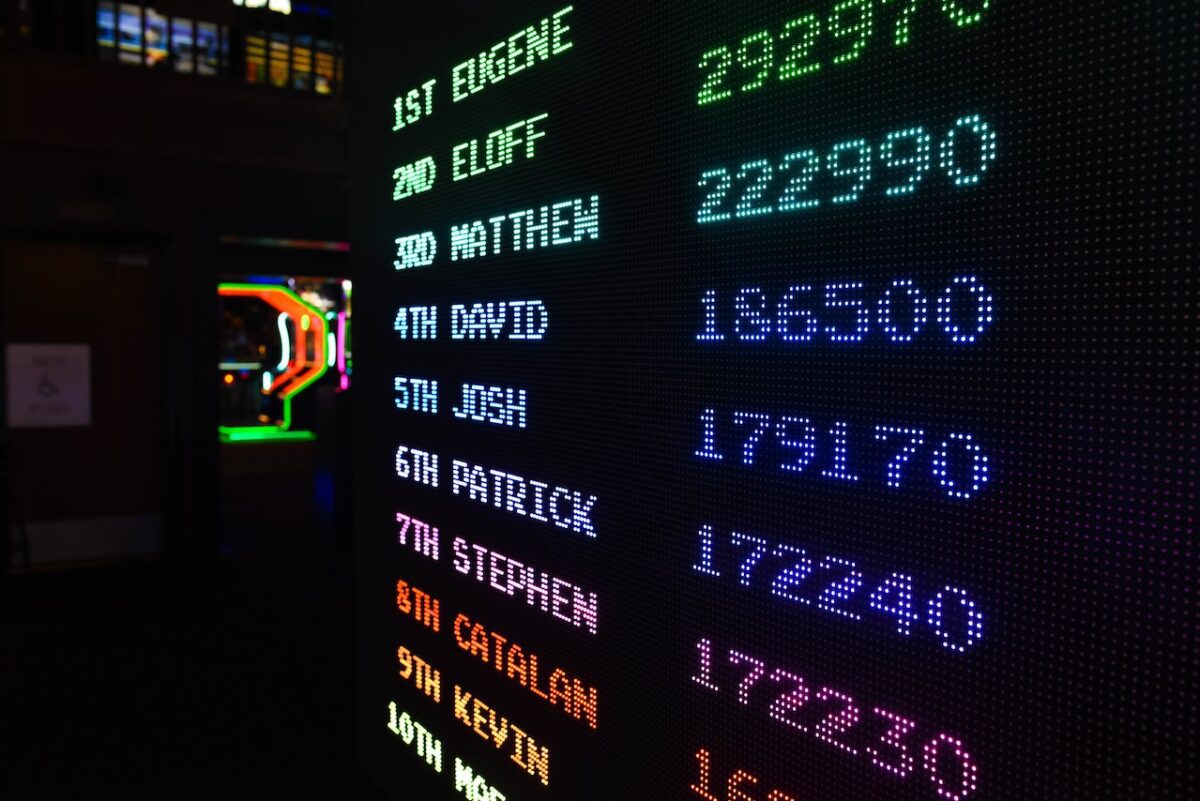 pexels element digital 1293269